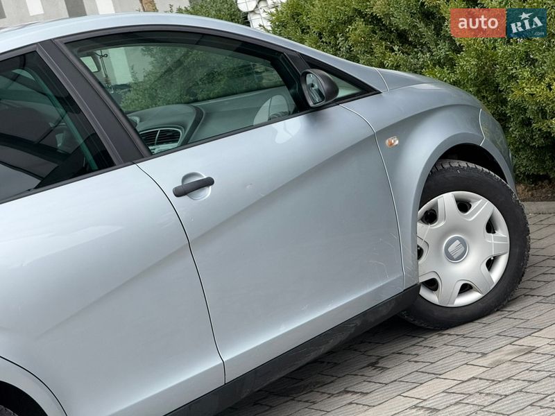 Хэтчбек SEAT Toledo 2008 в Стрые