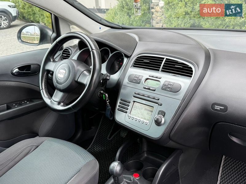 Хэтчбек SEAT Toledo 2008 в Стрые