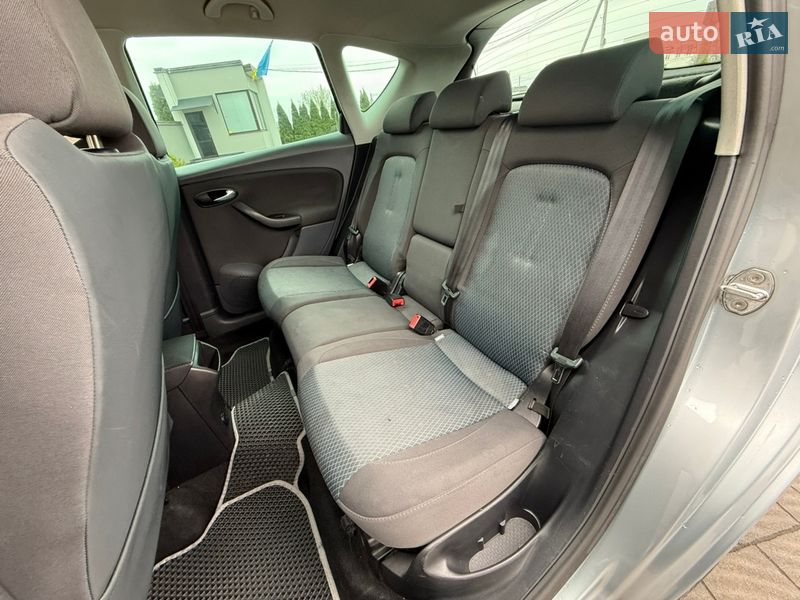 Хэтчбек SEAT Toledo 2008 в Стрые