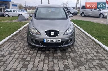 Хэтчбек SEAT Toledo 2004 в Ровно