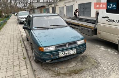 Седан SEAT Toledo 1994 в Мурованом