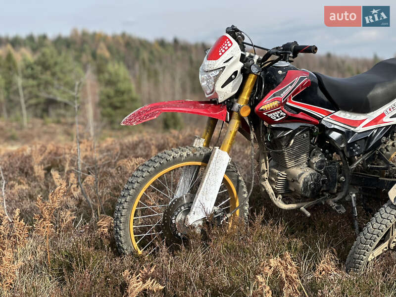 Мотоцикл Кросс Senke Desert 2023 в Вигоді