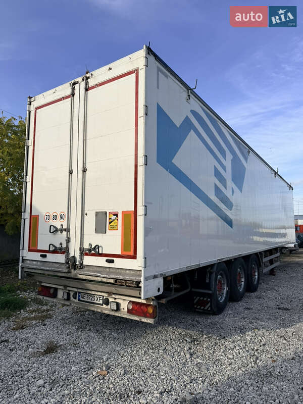 Зерновоз - напівпричіп SERRUS MKV 2008 в Дніпрі фото 6 Зерновоз - напівпричіп SERRUS MKV 2008 в Дніпрі