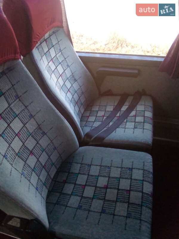 Туристический / Междугородний автобус Setra 215 HD 1990 в Тячеве фото 34 Туристический / Междугородний автобус Setra 215 HD 1990 в Тячеве