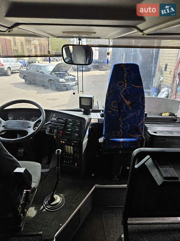 Туристический / Междугородний автобус Setra S 328 1997 в Киеве