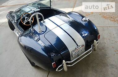 Кабриолет Shelby Cobra 1965 в 