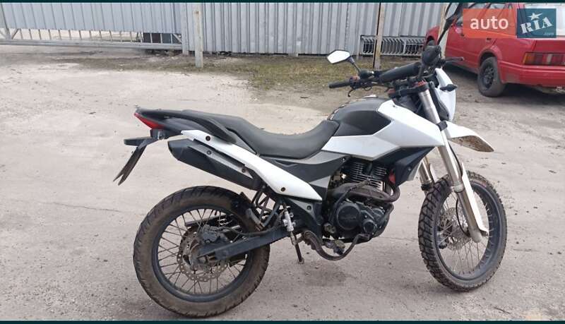 Мотоцикл Внедорожный (Enduro) Shineray XY 250GY-6B Enduro 2016 в Харькове фото Мотоцикл Внедорожный (Enduro) Shineray XY 250GY-6B Enduro 2016 в Харькове