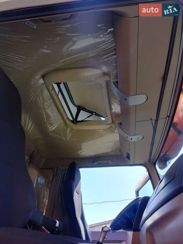 Тентований Sinotruk ZZ 2017 в Києві