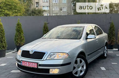 Лифтбек Skoda 110 2005 в Дрогобыче