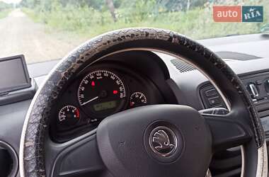 Хетчбек Skoda Citigo 2013 в 