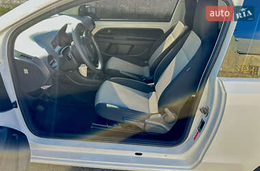 Хэтчбек Skoda Citigo 2013 в 