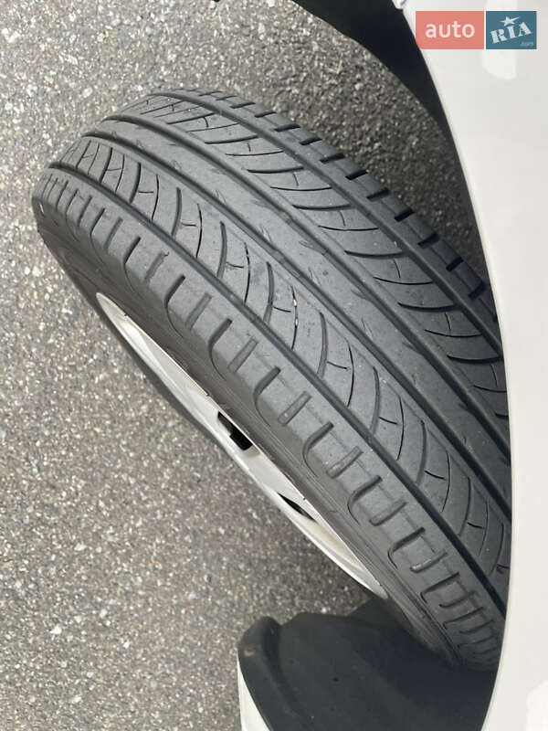 Хэтчбек Skoda Citigo 2013 в Киеве