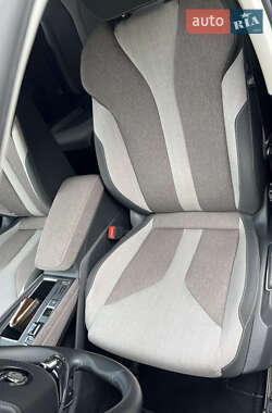 Внедорожник / Кроссовер Skoda Enyaq iV 2021 в 