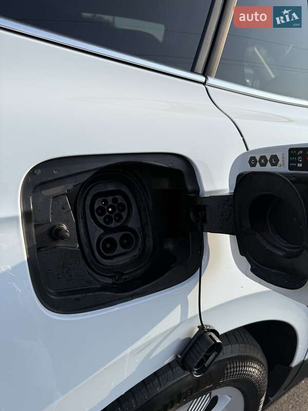 Внедорожник / Кроссовер Skoda Enyaq iV 2023 в Киеве