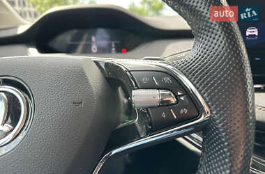 Внедорожник / Кроссовер Skoda Enyaq iV 2021 в 