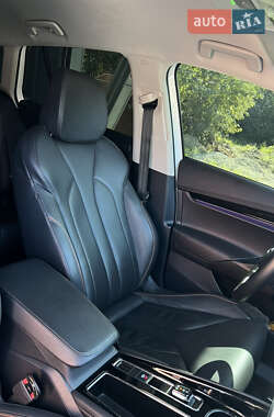 Внедорожник / Кроссовер Skoda Enyaq iV 2021 в 