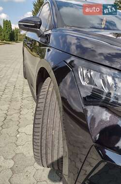 Позашляховик / Кросовер Skoda Enyaq iV 2023 в 