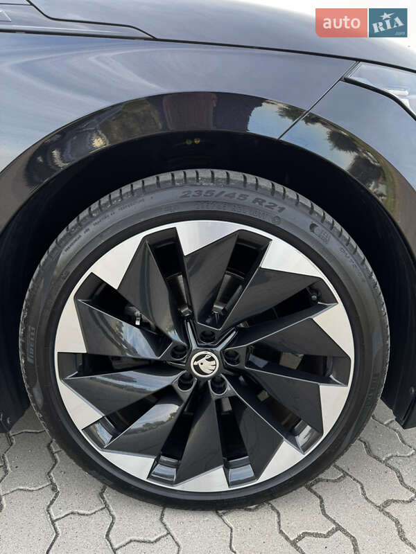 Внедорожник / Кроссовер Skoda Enyaq iV 2021 в Львове