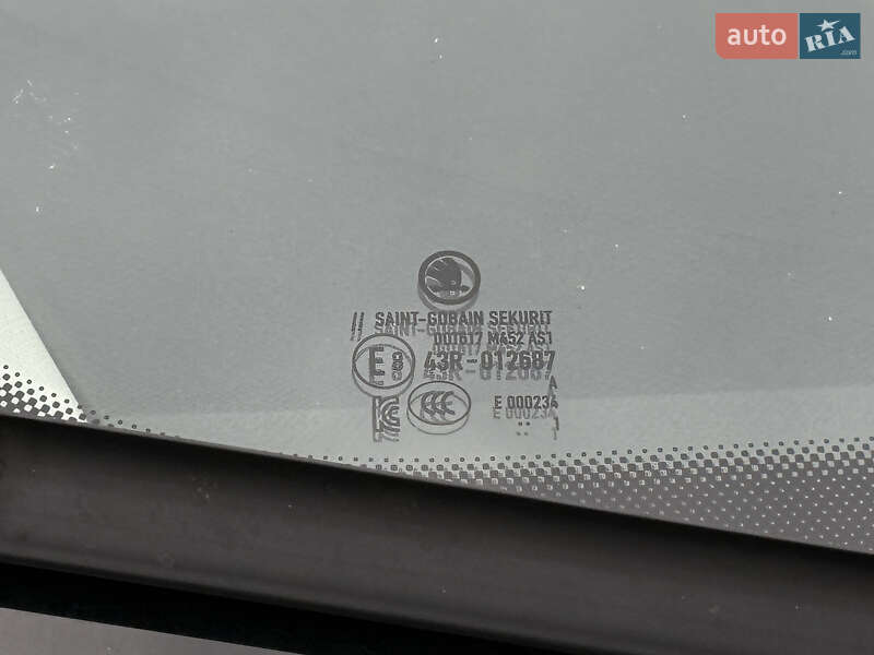 Позашляховик / Кросовер Skoda Enyaq iV 2021 в Дніпрі фото 20 Позашляховик / Кросовер Skoda Enyaq iV 2021 в Дніпрі