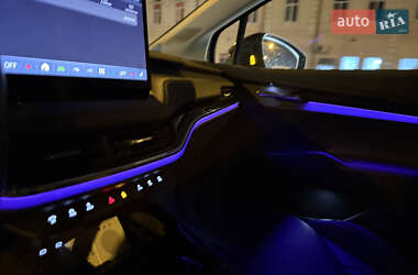 Позашляховик / Кросовер Skoda Enyaq iV 2022 в 