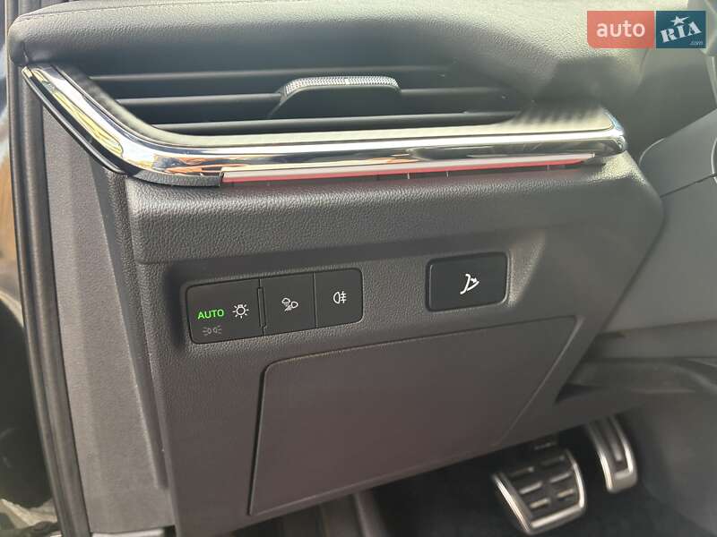 Позашляховик / Кросовер Skoda Enyaq iV 2022 в Києві фото 117 Позашляховик / Кросовер Skoda Enyaq iV 2022 в Києві