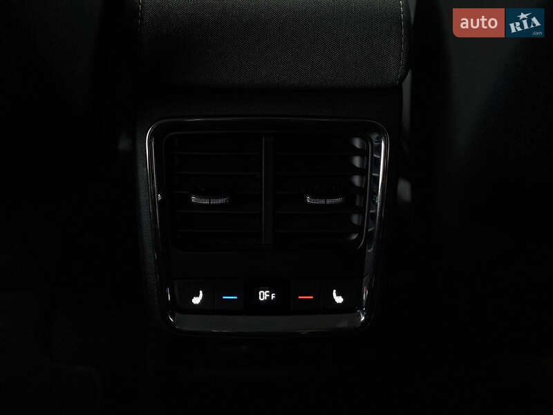 Внедорожник / Кроссовер Skoda Enyaq iV 2021 в Иршаве