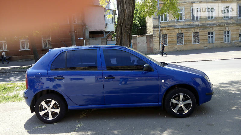 Хэтчбек Skoda Fabia 2003 в Одессе