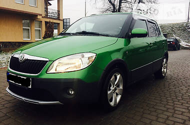 Хэтчбек Skoda Fabia 2010 в Мукачево