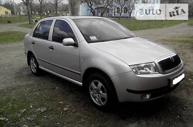 Седан Skoda Fabia 2002 в Щасті