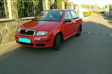 Седан Skoda Fabia 2006 в Киеве