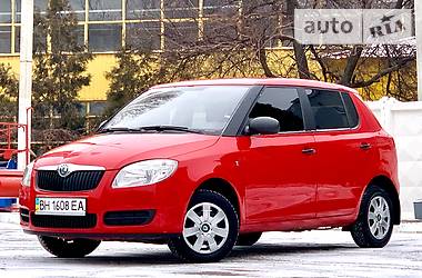 Хэтчбек Skoda Fabia 2010 в Одессе