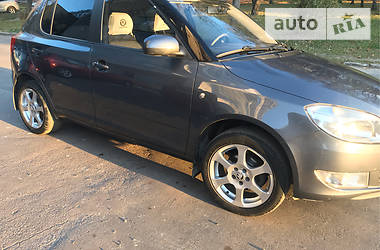 Хетчбек Skoda Fabia 2011 в Львові