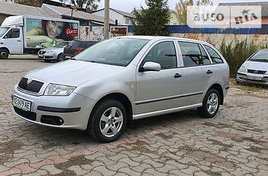 Універсал Skoda Fabia 2006 в Чернівцях