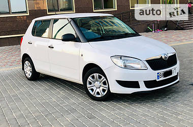 Хэтчбек Skoda Fabia 2015 в Одессе