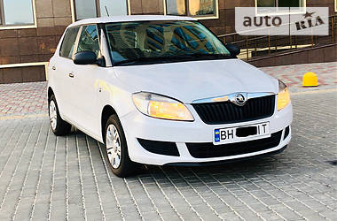 Хэтчбек Skoda Fabia 2015 в Одессе