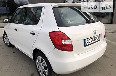 Седан Skoda Fabia 2012 в Ужгороде