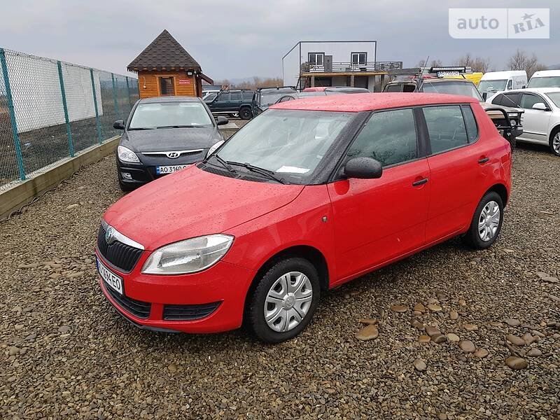 Хетчбек Skoda Fabia 2010 в 