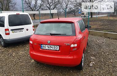 Хетчбек Skoda Fabia 2010 в 