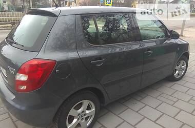 Хетчбек Skoda Fabia 2007 в 