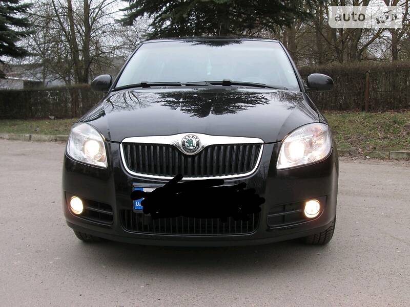 Хэтчбек Skoda Fabia 2009 в Тернополе