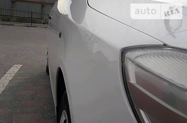 Хетчбек Skoda Fabia 2012 в 