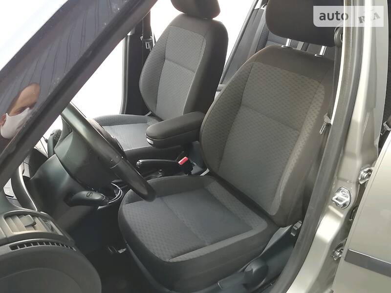 Універсал Skoda Fabia 2011 в Павлограді