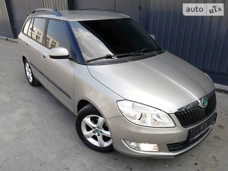 Універсал Skoda Fabia 2011 в Павлограді