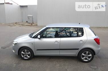 Хетчбек Skoda Fabia 2011 в 