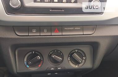 Хетчбек Skoda Fabia 2016 в 