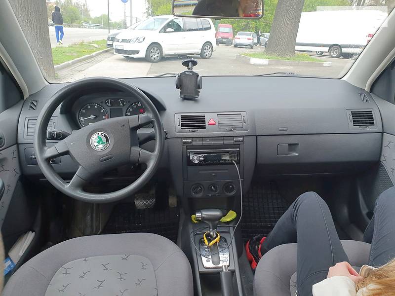 Універсал Skoda Fabia 2001 в Києві