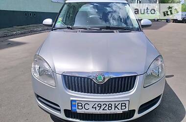 Хетчбек Skoda Fabia 2008 в 