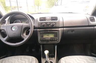 Хетчбек Skoda Fabia 2008 в 