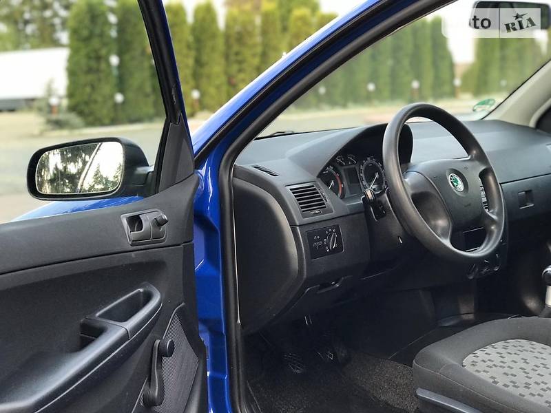 Хетчбек Skoda Fabia 2006 в Старокостянтинові