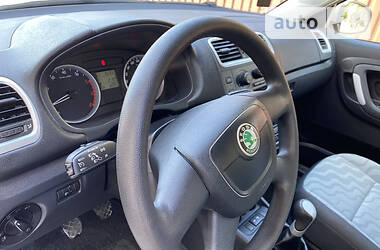 Хетчбек Skoda Fabia 2009 в 